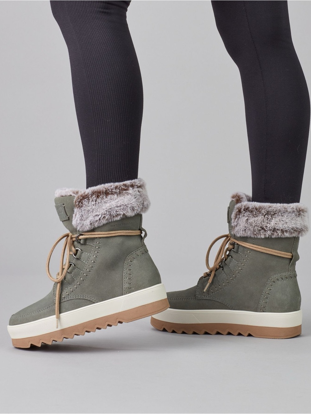 COUGAR Vanetta Waterproof Suede Winter Boots-Womens size 8